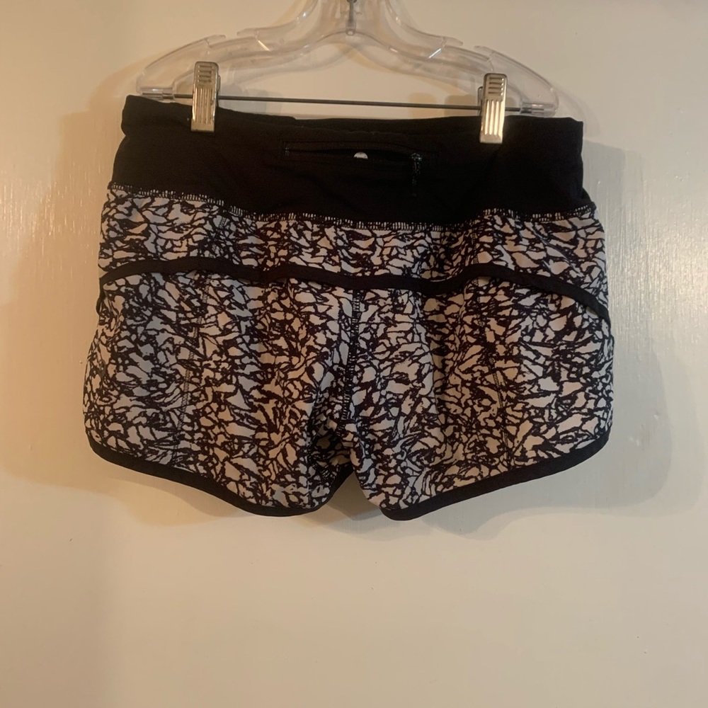 Lululemon speed short